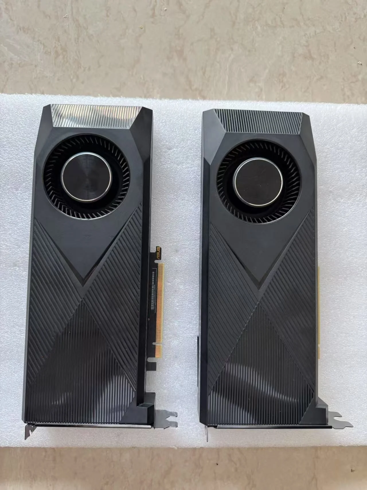 Rtx 3090 24Gb Graphics Card - 大人気！RTX 3090高性能グラフィックカード。RTX3090 GPU搭載のサーバー、デスクトップワークステーション向け。24GB GDDR6X、PCI Express対応ビデオカード。